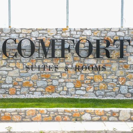 Comfort Suites & Rooms Larissa Buitenkant foto
